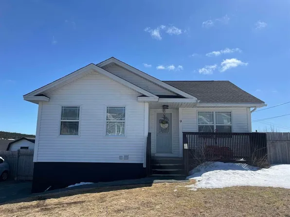 9 Gosses Road, Paradise, NL A1L3P3