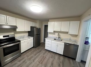 111 High St, Hampton, NH 03842