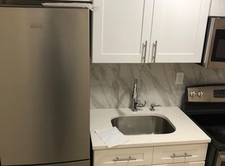 590 Morris Park Ave APT 1, Bronx, NY 10460