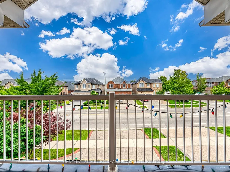 2564 N Ridge Trl — Photo 32