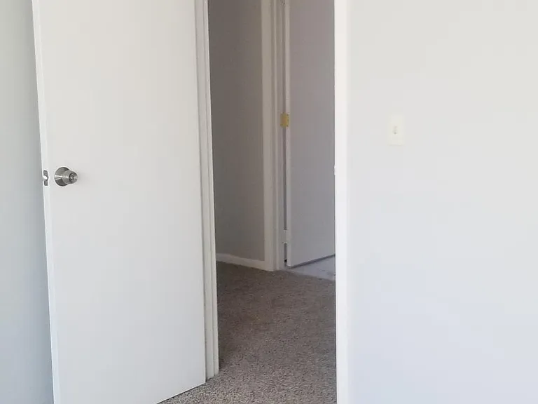 Front bedrom