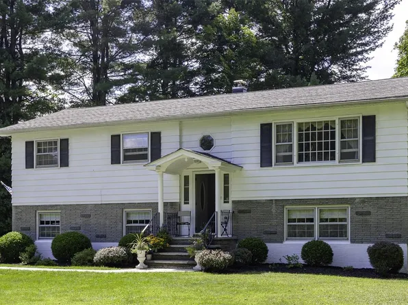 1215 Route 82, Hopewell Junction, NY 12533