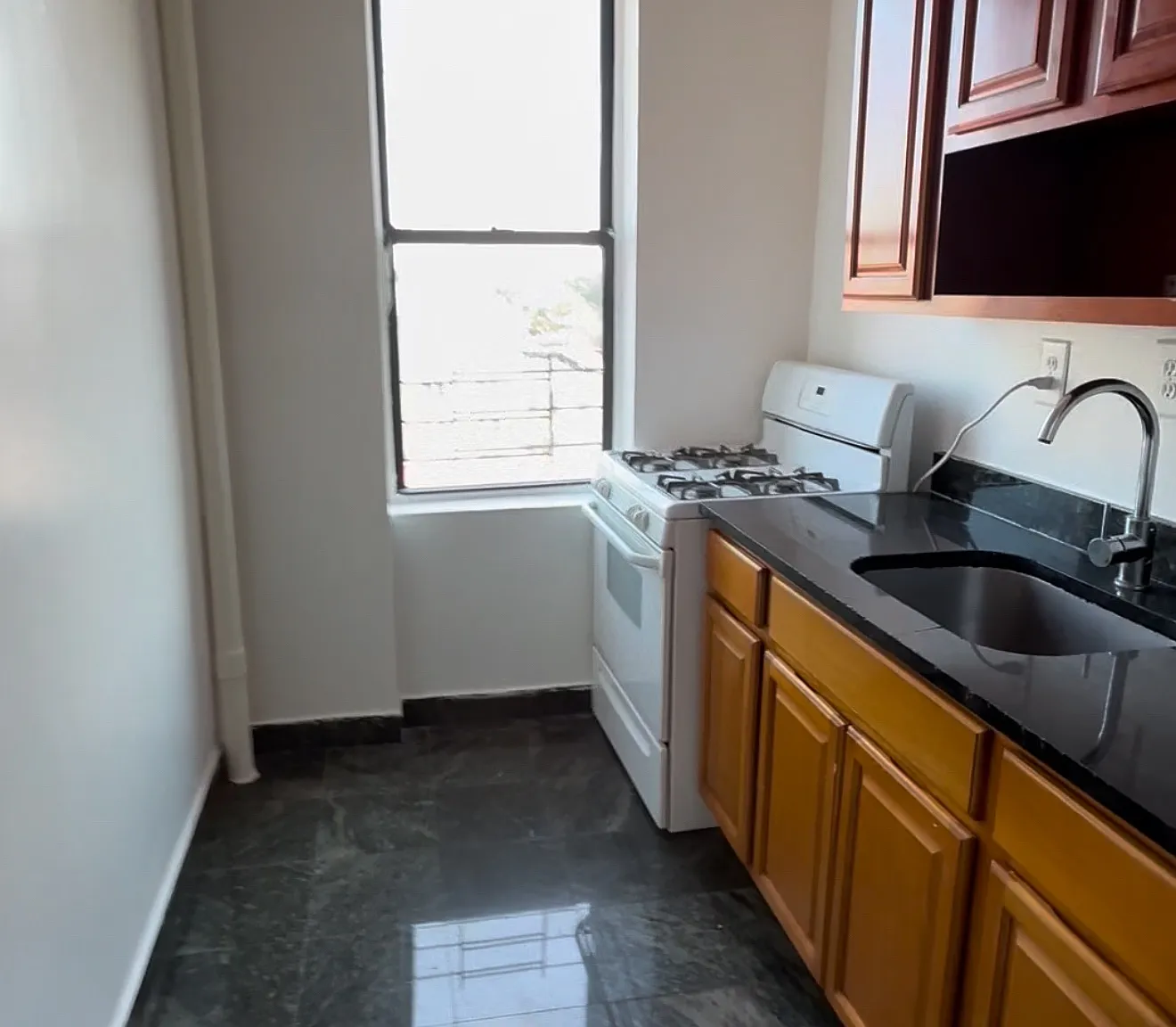 1 bed, $1,800 — Photo 2