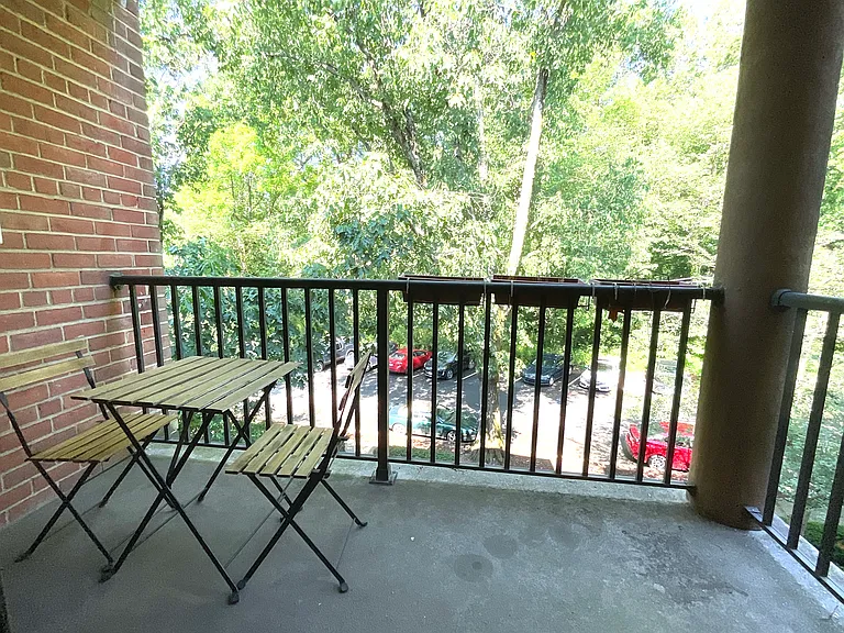 Private Balcony looking out over Glover Park