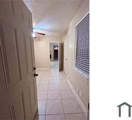 3 bed, 1400 sqft, $1,895 — Photo 2