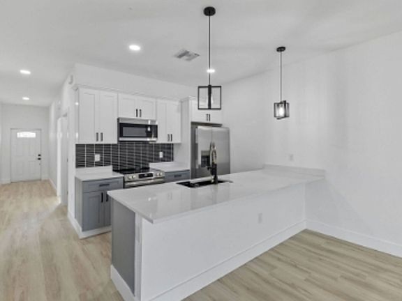 2nd image of 8249 Dimstead St
