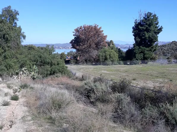 17741 Grand Ave, Lake Elsinore, CA 92530