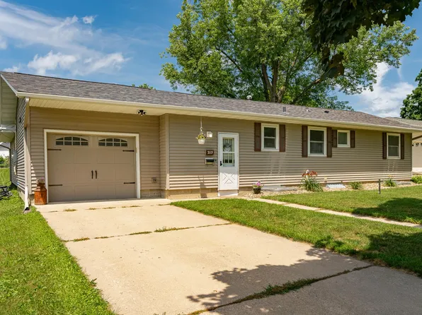213 Division St NE, Chatfield, MN 55923
