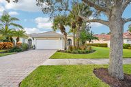 SE Retreat Dr-S0611-001.jpg