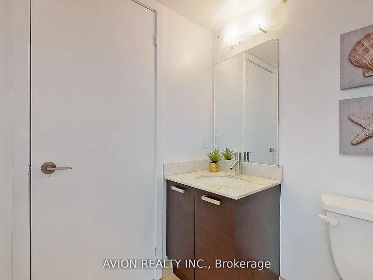 36 Lisgar St #2106E — Photo 22