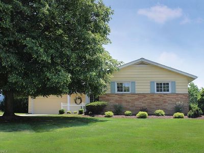 5666 Falkirk Rd, Lyndhurst, OH, 44124