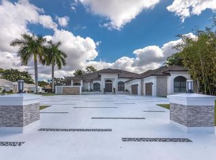 1160 Breakers West Way, West Palm Beach, FL 33411