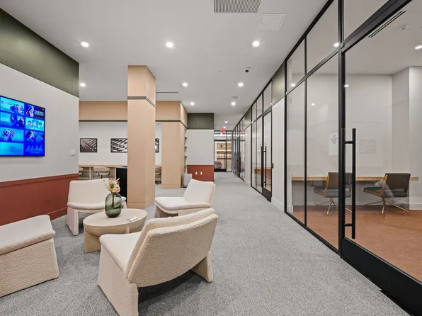 218 Front Street image 13 of 44