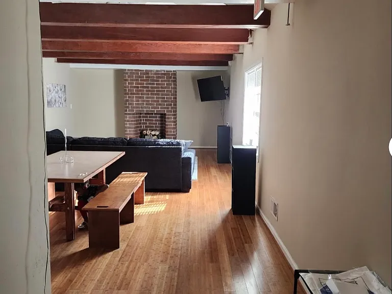 266 Audubon Pl — Photo 2