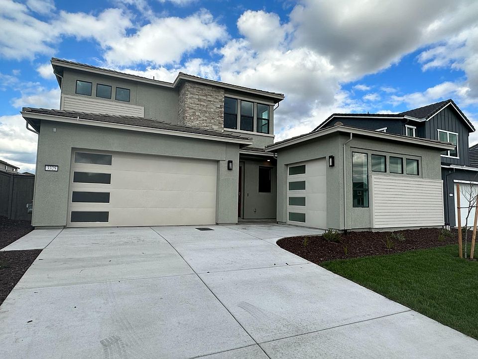 1st image of 3325 Jamboree Dr
