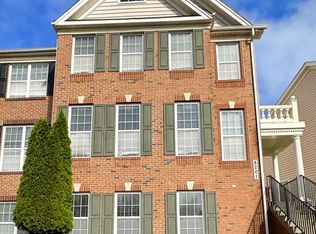 8201 Castanea Ln, Derwood, MD 20855