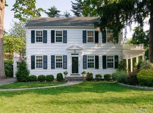 285 Nassau Avenue, Manhasset, NY 11030 | Zillow