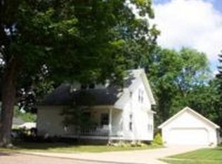 439 Tuscarawas Ave E, Gnadenhutten, OH