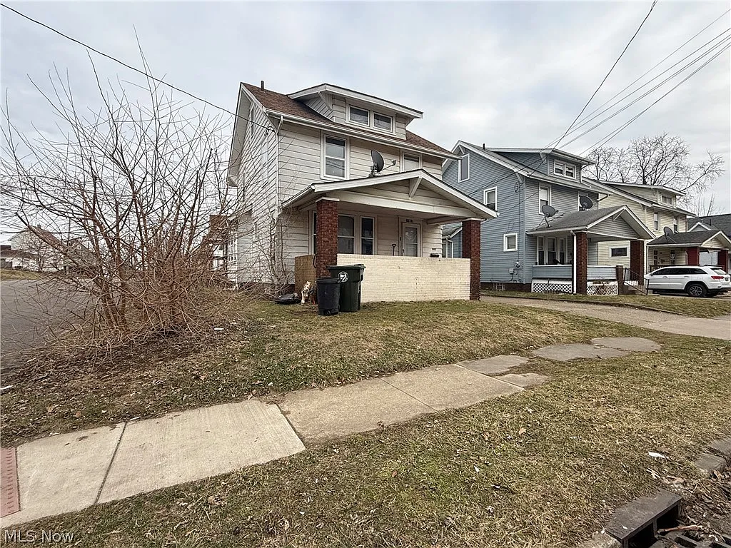 1002 Dartmouth Ave SW photo 1