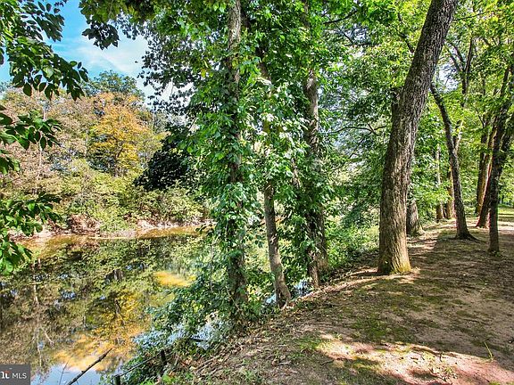 17th image of this home