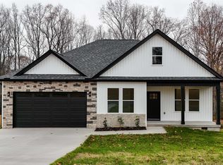 77 Carolina Oaks Dr, Chesnee, SC 29323