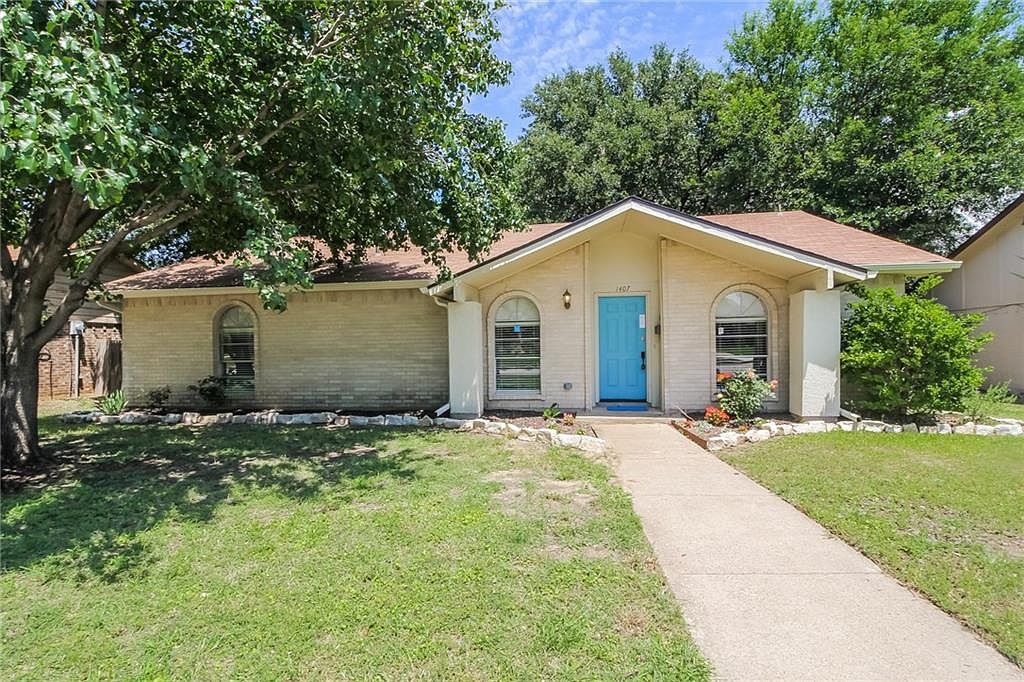 1326-applegate-drive-lewisville-tx-75067-14573925-ebby-halliday