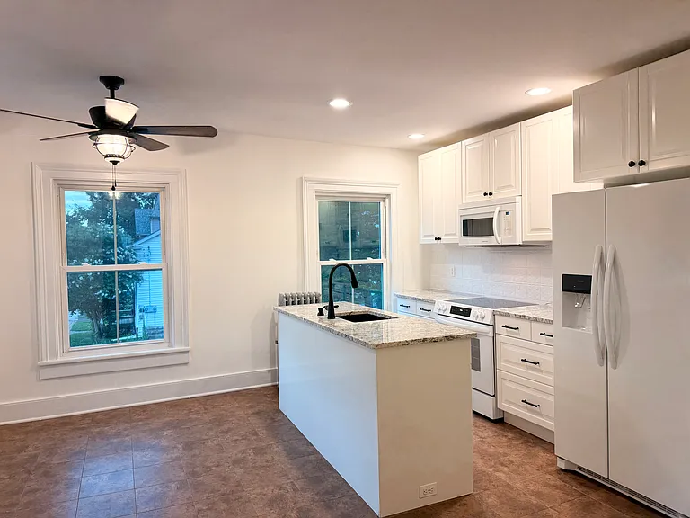 Dining area attached to kitchen.