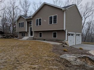 59 Maple Rock Rd, North Scituate, RI 02857