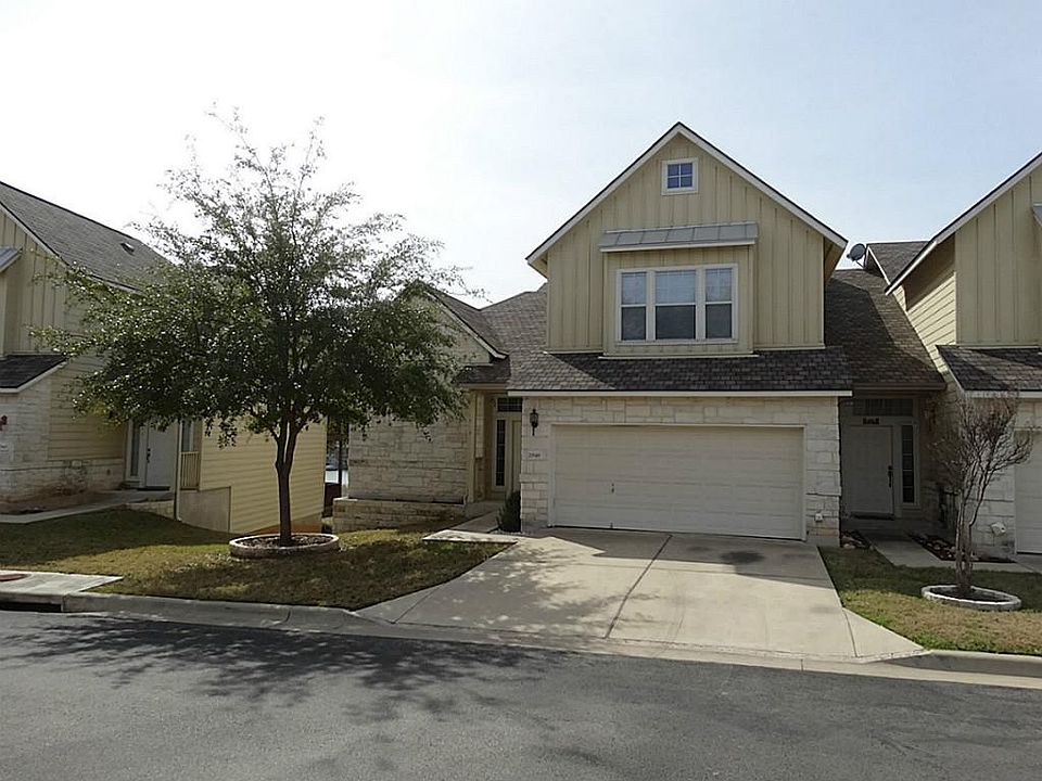 1st image of 20949 Waterside Dr