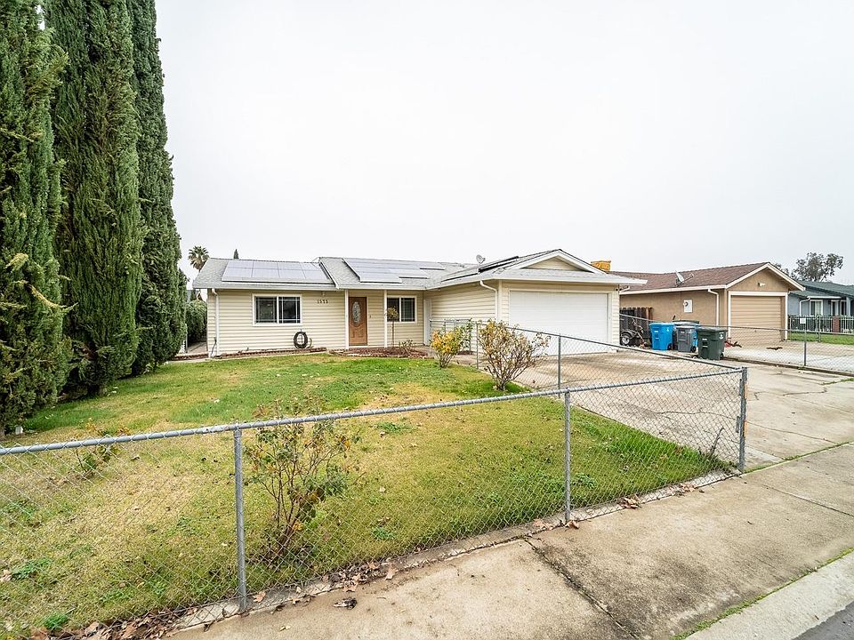 1st image of 1575 Derek Dr