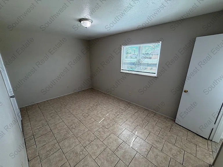 3104 Duckworth Ave — Photo 8