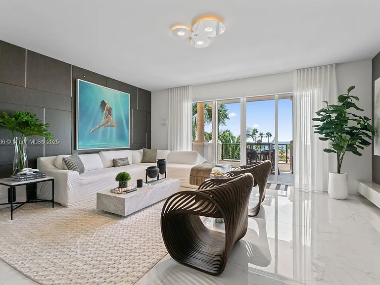 19143 Fisher Island Dr #19143 — Photo 29