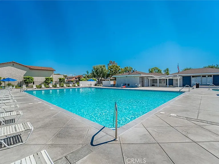 11321 Hart Way — Photo 39