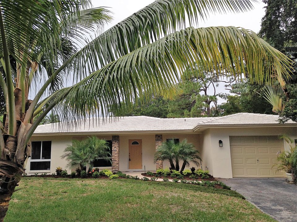1st image of 1408 NE 27th Dr