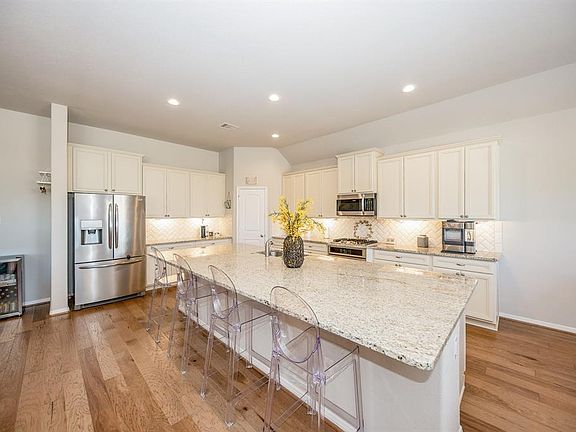 5th image of 23610 Padova Gardens Dr