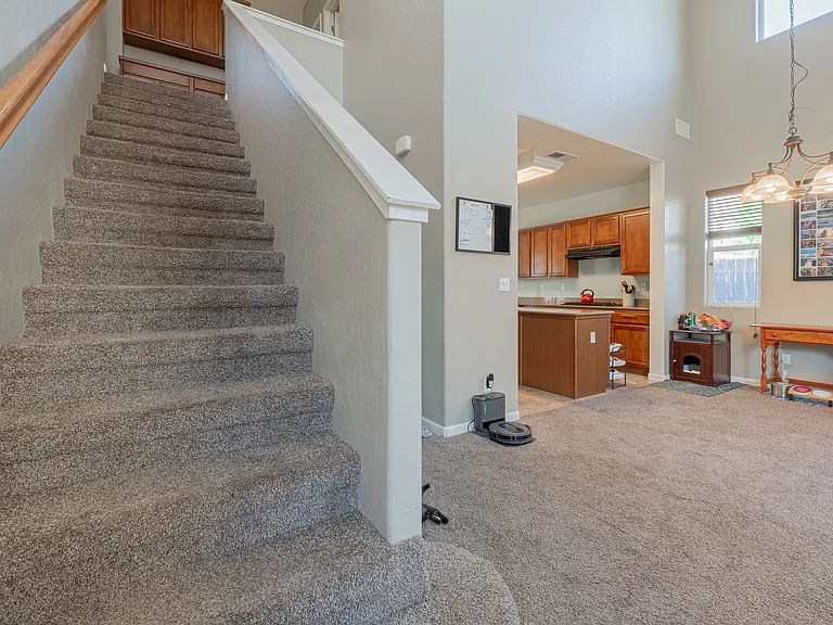 1739 W Castoro Way — Photo 22