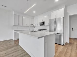 Lakeshore Commons, Oak Creek, WI 53154