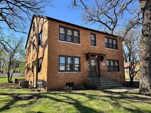 321 E State St APT 4