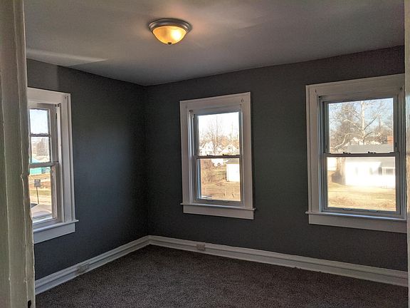 4th image of 612 16th Ave #614