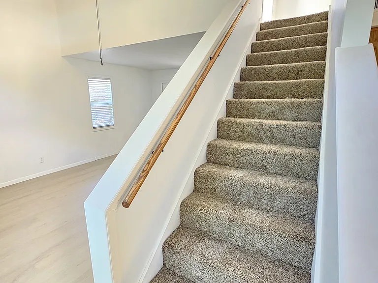 50 Westhaven Dr — Photo 19