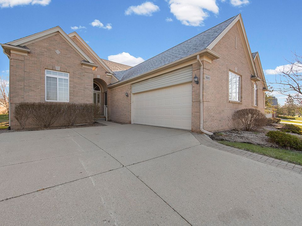 1st image of 16810 Carriage Way