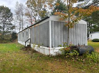 31 Park St, Norridgewock, ME 04957