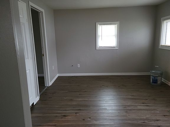 5th image of 2316 Rockwell St #1