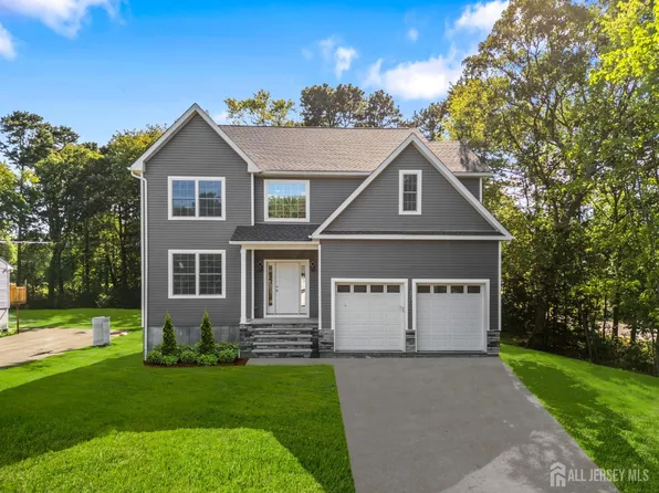 571 Marlboro Rd, Old Bridge, NJ 08857