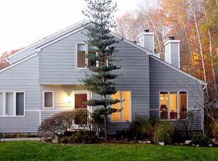 39 Maple Hill Dr, Mahopac, NY 10541