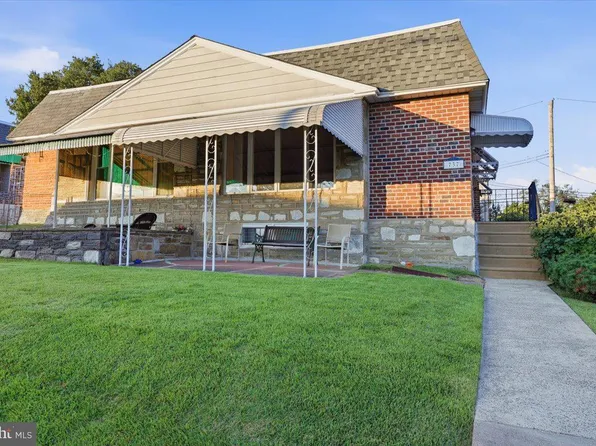 737 Colebrook Rd, Philadelphia, PA 19115