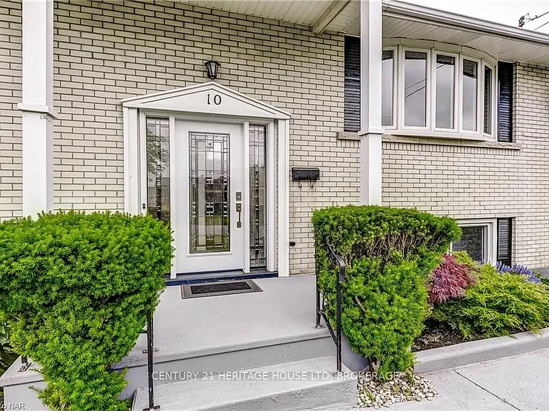10 Madison St — Photo 4