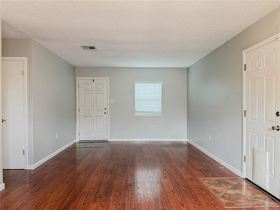 4th image of 11 Richelle St