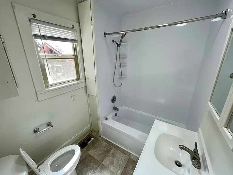 2743 Potter St — Photo 10
