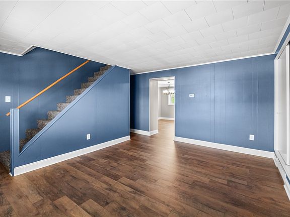4th image of 108 Highland Ave